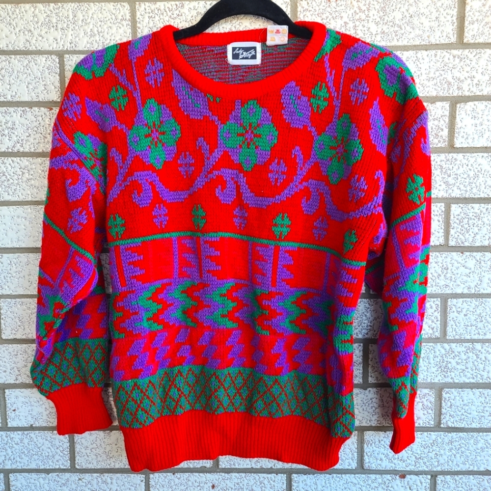 This garishly bright 90s Grandpa-core Sweater
